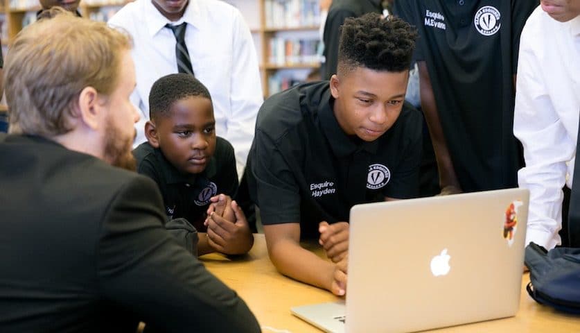 Hawaiian Tech Startup Partners to Teach Kids How to Code